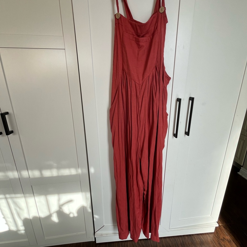 Red Sleeveless Jumpsuit